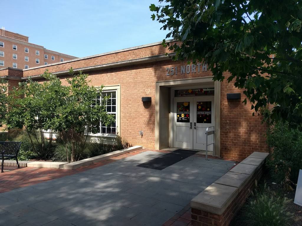251 North Dining Hall | restaurant | 3951 Denton Service Lane, College Park, MD 20742, USA | 3013146553 OR +1 301-314-6553