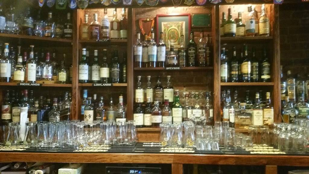 Brick Alley Pub & Restaurant | restaurant | 140 Thames St, Newport, RI 02840, USA | 4018496334 OR +1 401-849-6334