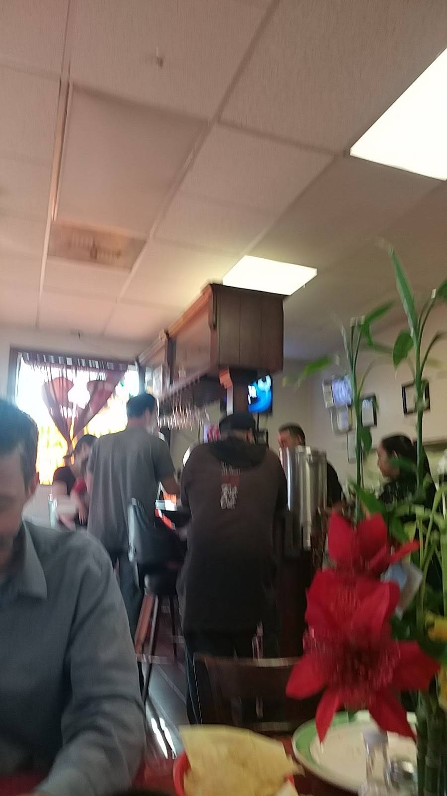 El Patron Family Restaurant | restaurant | 3724 Phelan Rd, Phelan, CA 92371, USA | 4429369300 OR +1 442-936-9300