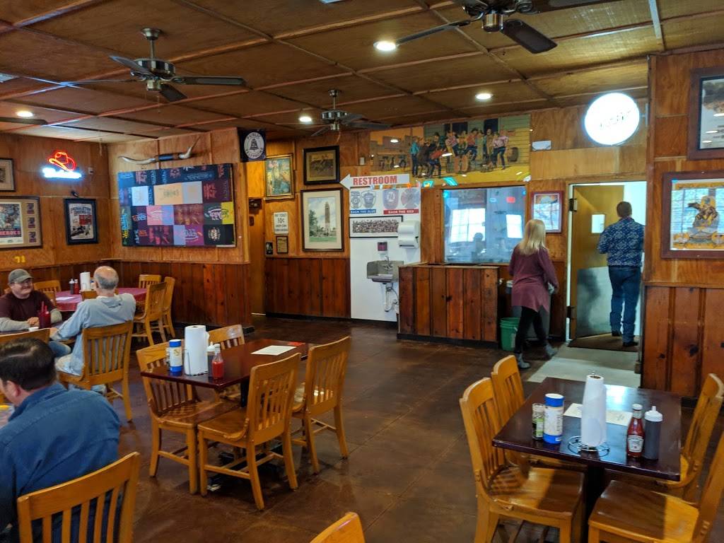 Sammies Bar-B-Q | restaurant | 3801 E Belknap St, Fort Worth, TX 76111, USA | 8178341822 OR +1 817-834-1822