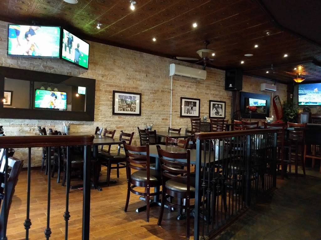 Chesters Bar & Grill Co. | restaurant | 672 Goderich St, Port Elgin, ON N0H 2C0, Canada | 2264532141 OR +1 226-453-2141