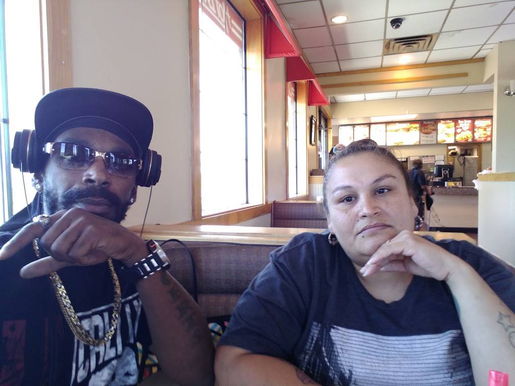 Dairy Queen Store | restaurant | 7076 S Loop 1604 W, Somerset, TX 78069, USA | 8304293399 OR +1 830-429-3399