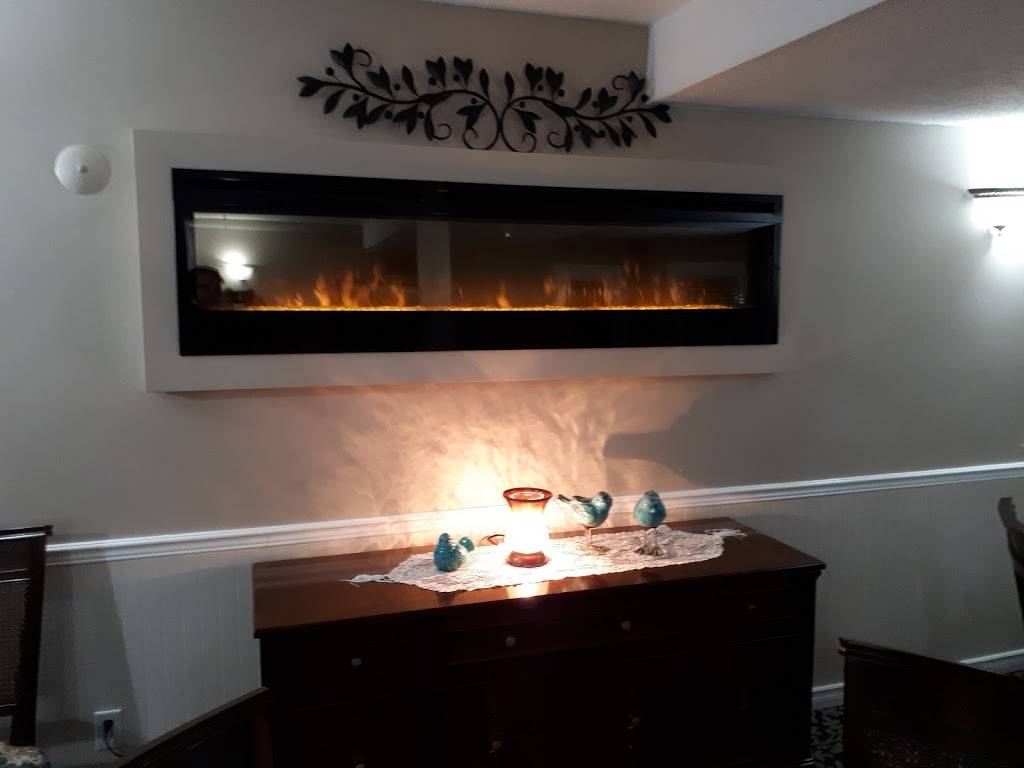 Royal Coachman | restaurant | 8087 2, Napanee, ON K7R 3K6, Canada | 6133549124 OR +1 613-354-9124