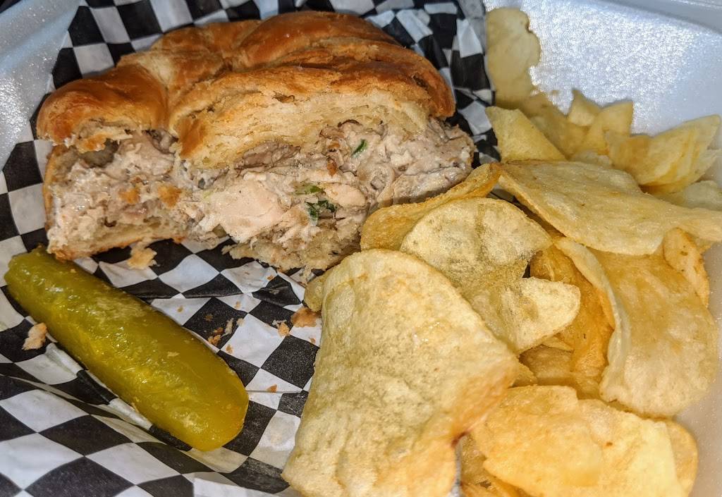 The Food Lady Cafe and Catering | restaurant | 705 N Washington Ave, Livingston, TX 77351, USA | 9363271145 OR +1 936-327-1145