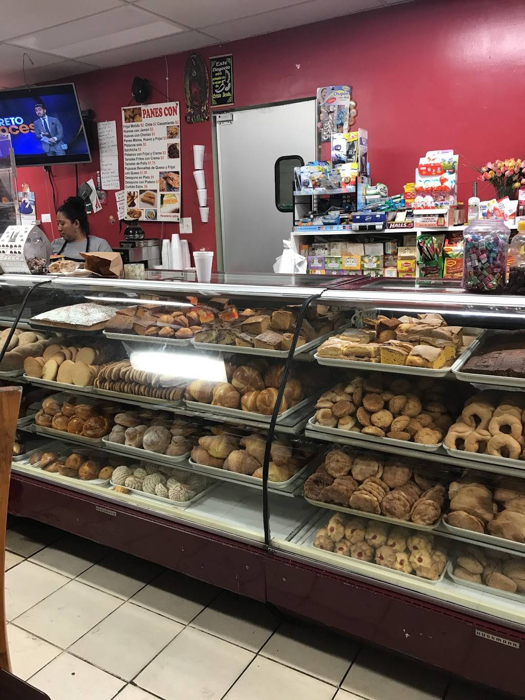 Panaderia Latina | restaurant | 2005 James M Wood Blvd # 105, Los Angeles, CA 90006, USA | 2133878482 OR +1 213-387-8482