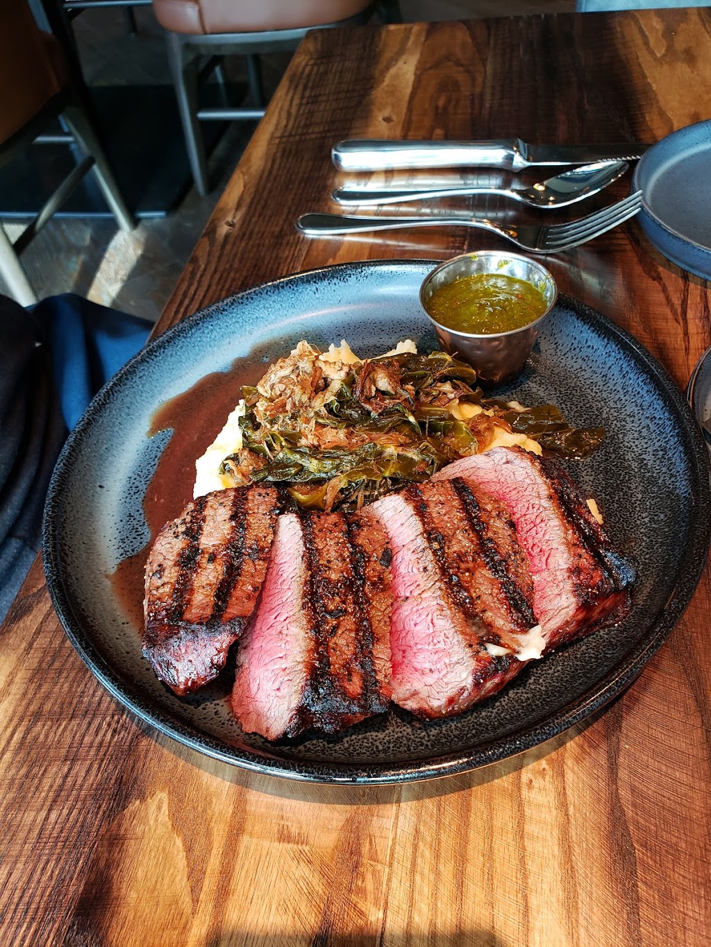 Golden Owl Tavern | restaurant | 9041 Robert D. Snyder Rd, Charlotte, NC 28262, USA | 7044170400 OR +1 704-417-0400