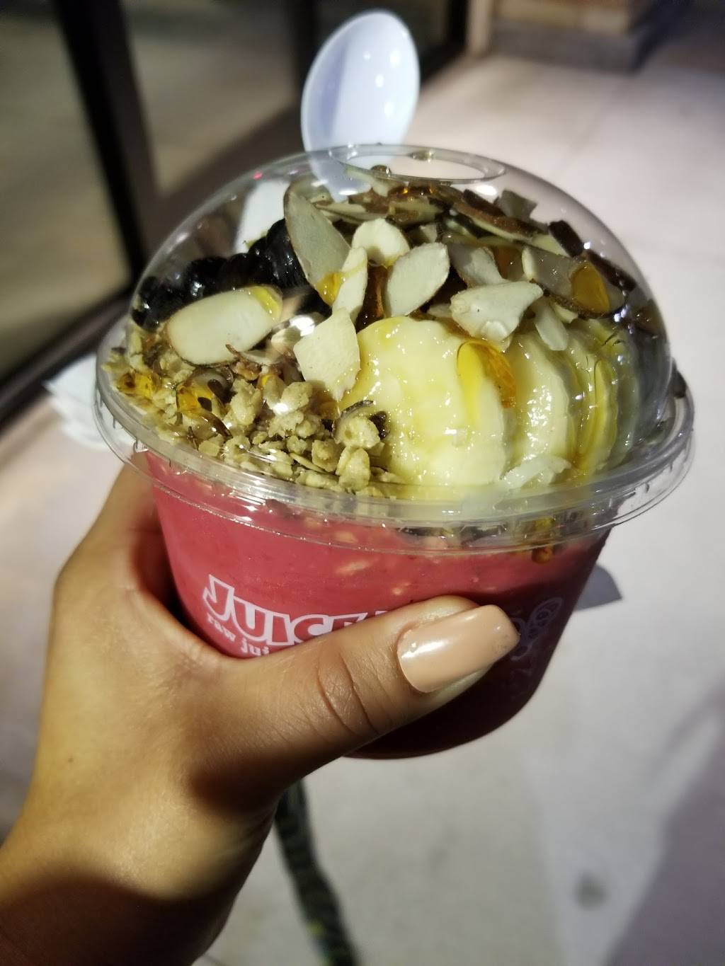 Juice It Up! | restaurant | 12376 Limonite Ave #230, Eastvale, CA 91752, USA | 9518931113 OR +1 951-893-1113