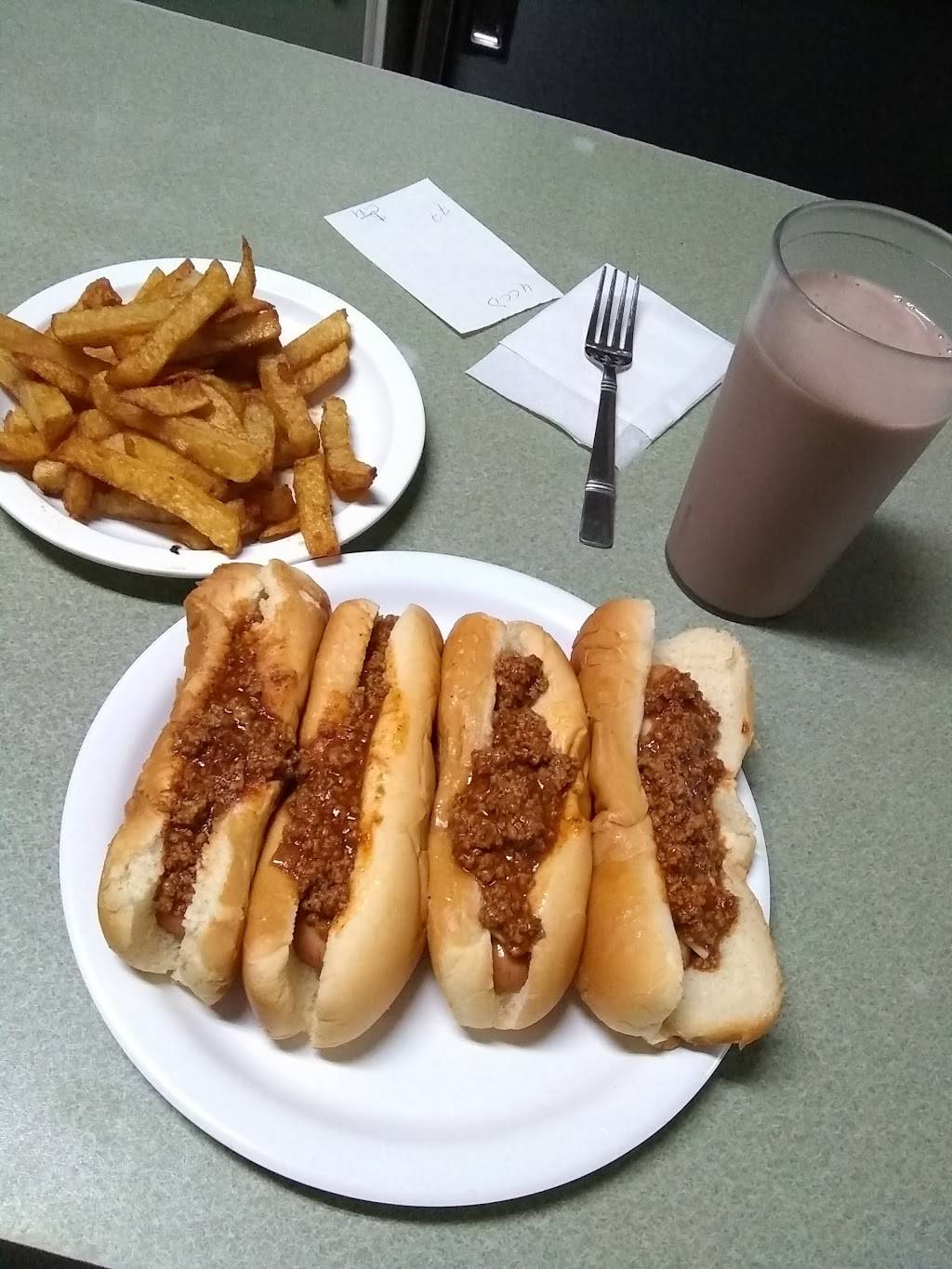 Jacks Hot Dog Stand | restaurant | 12 Eagle St, North Adams, MA 01247, USA | 4136649006 OR +1 413-664-9006