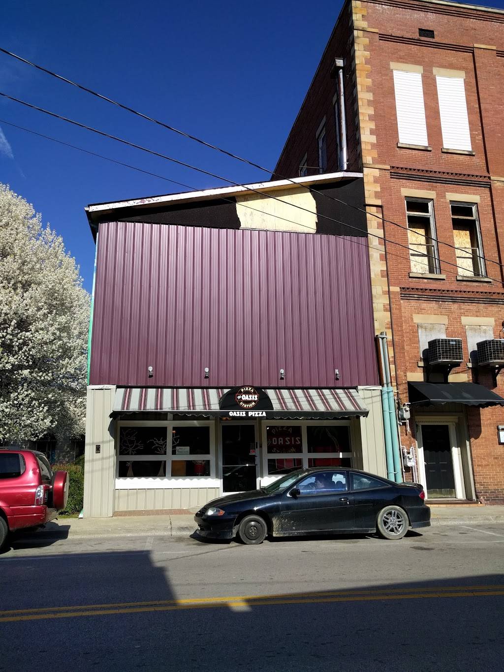 Oasis Pizza Station | restaurant | Liberty St, Barbourville, KY 40906, USA | 6065469239 OR +1 606-546-9239