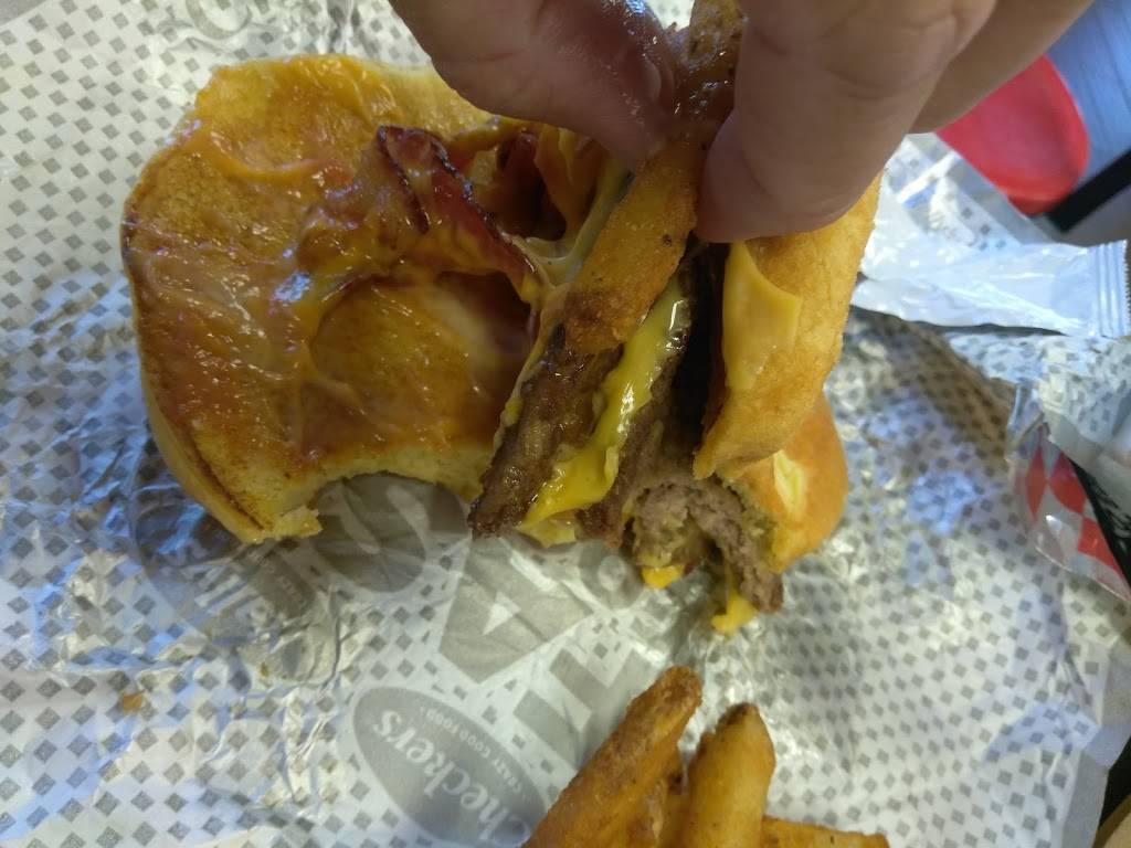 Checkers | restaurant | 930 FL-104, Jacksonville, FL 32218, USA | 9046960306 OR +1 904-696-0306