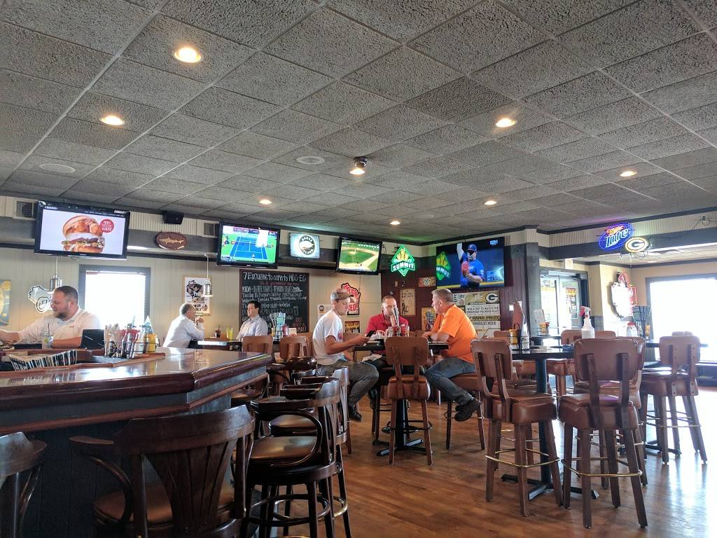 Milwaukee Burger Company | restaurant | 2620 E Clairemont Ave, Eau Claire, WI 54701, USA | 7158346503 OR +1 715-834-6503