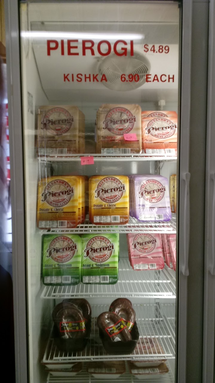 Piekutowskis Distributors | restaurant | 4100 N Florissant Ave, St. Louis, MO 63107, USA | 3145346256 OR +1 314-534-6256