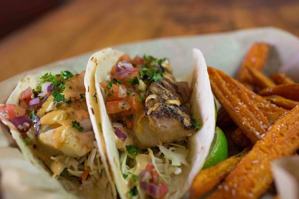 Rockaway Bar & Grill | restaurant | 326 NE Camano Dr, Camano, WA 98282, USA | 3609268920 OR +1 360-926-8920