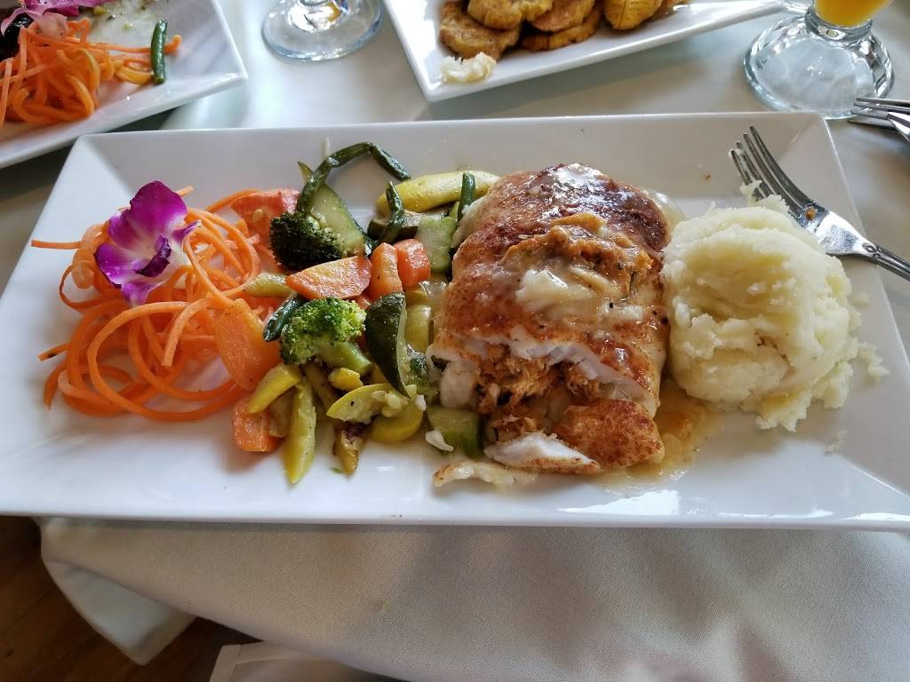 Dia & Noche | restaurant | 640 McLean Ave, Yonkers, NY 10705, USA | 9144762786 OR +1 914-476-2786