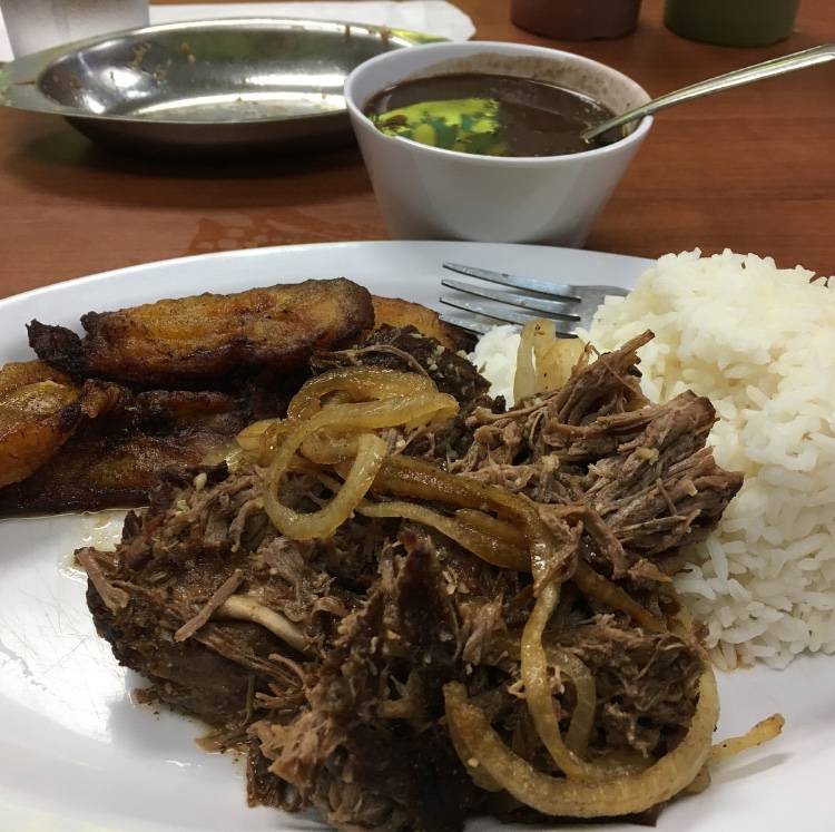 Cilantros Cafeteria & Juice Bar | cafe | 5891 NW 36th St, Virginia Gardens, FL 33166, USA | 3058717278 OR +1 305-871-7278