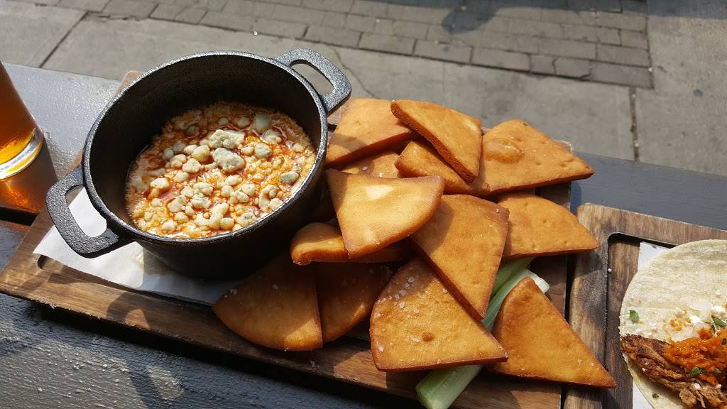 Bodega | restaurant | 1044 N High St, Columbus, OH 43201, USA | 6142999399 OR +1 614-299-9399