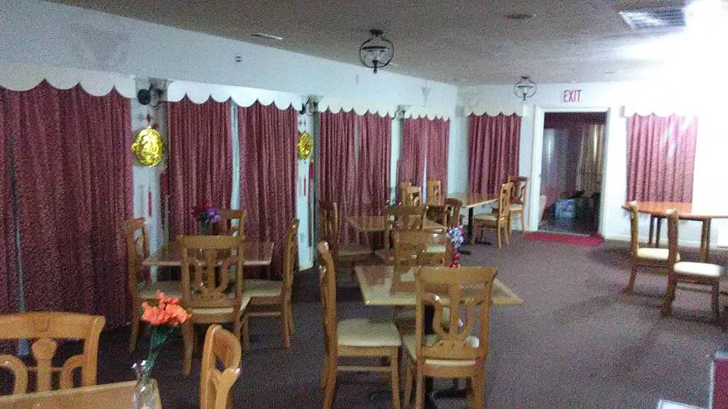 Lins Garden | restaurant | 152 W Main St, West Brookfield, MA 01585, USA | 5088674499 OR +1 508-867-4499