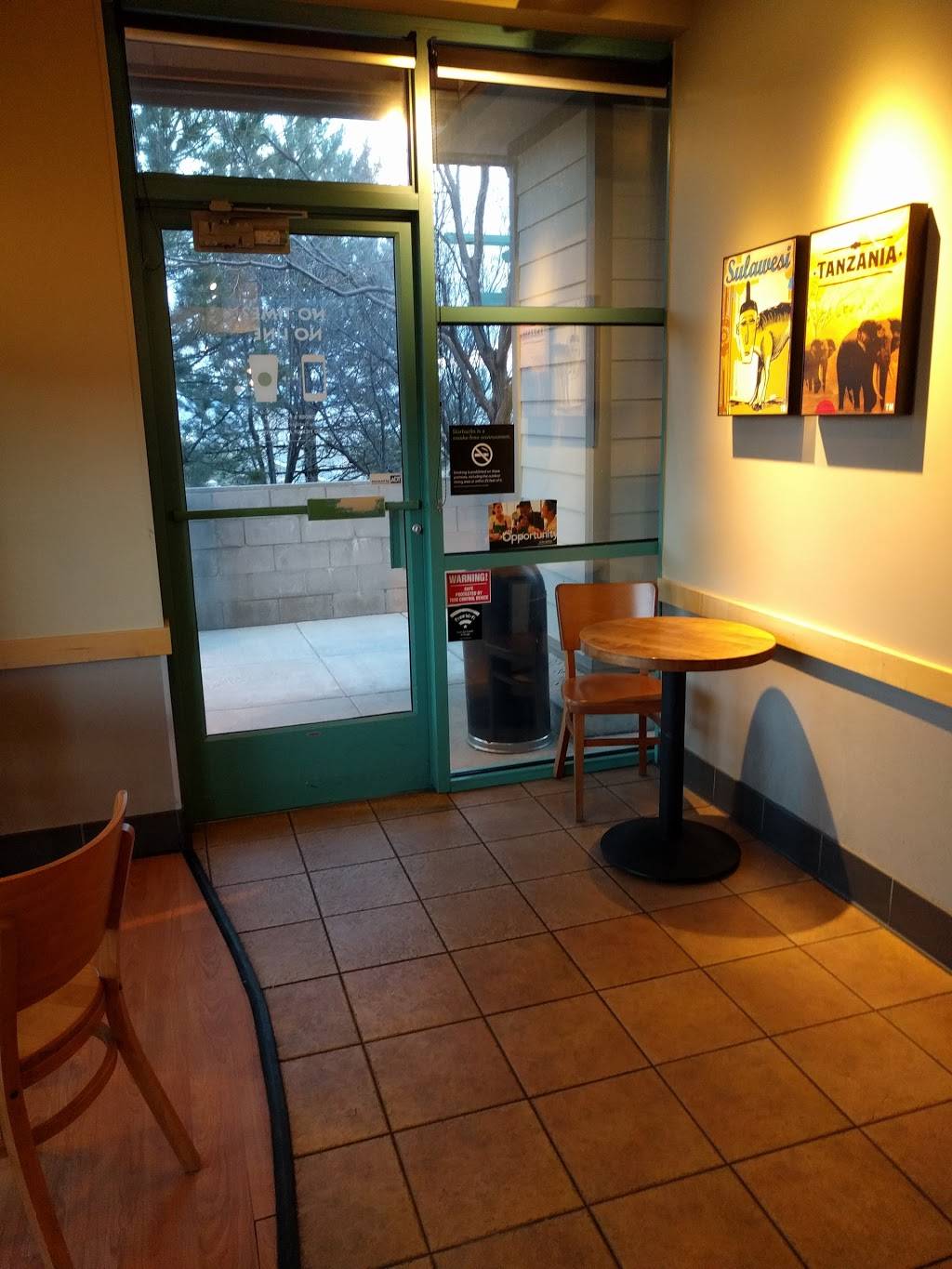 Starbucks | cafe | 4798 Caughlin Pkwy, Reno, NV 89519, USA | 7758294455 OR +1 775-829-4455