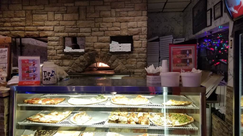 Carlos Pizza Oven | restaurant | 435 Osborn Ave, Riverhead, NY 11901, USA | 6313692010 OR +1 631-369-2010