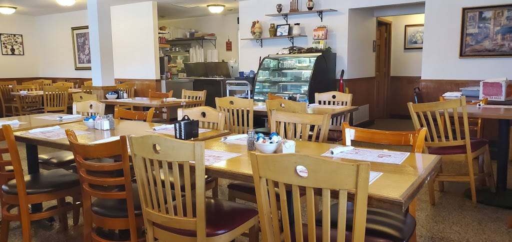 Four Seasons Family Restaurant | restaurant | 13469 OH-15, Montpelier, OH 43543, USA | 4194853261 OR +1 419-485-3261