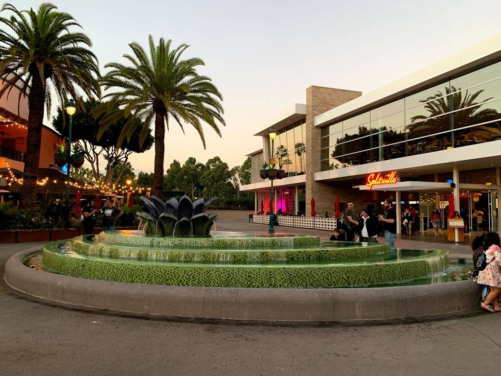 Tortilla Jos | restaurant | 1313 S Harbor Blvd, Anaheim, CA 92802, USA | 7147814565 OR +1 714-781-4565