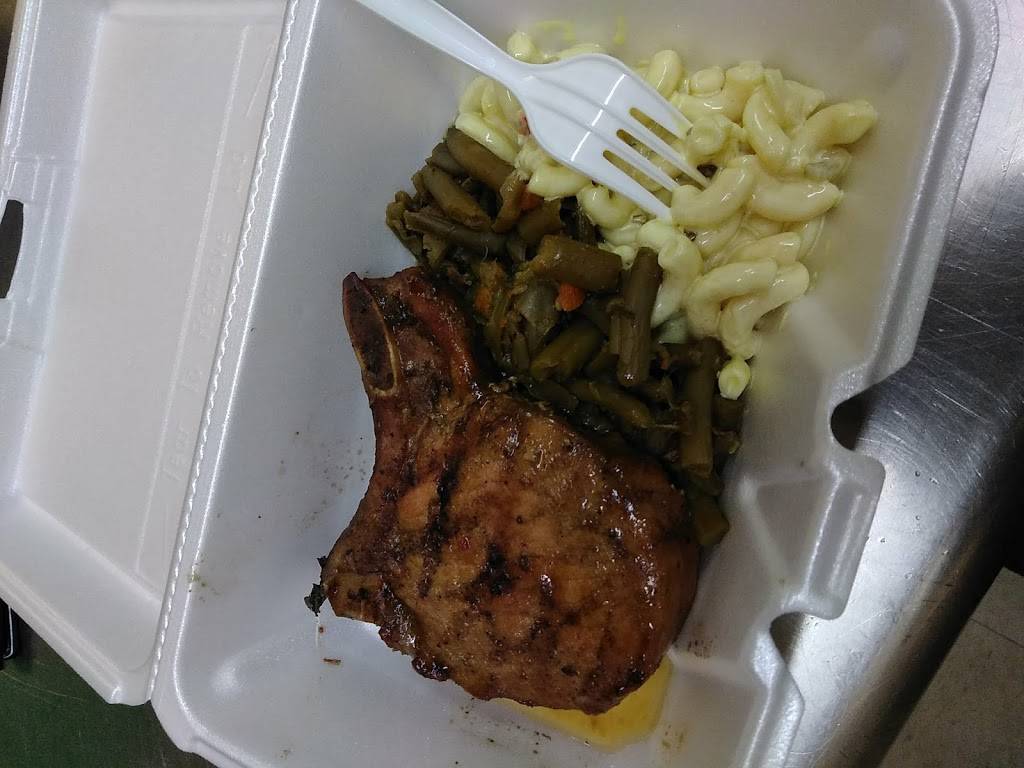 Bar-B-Q Heaven | restaurant | 877 30th Street, Indianapolis, IN 46205, USA | 3179256311 OR +1 317-925-6311