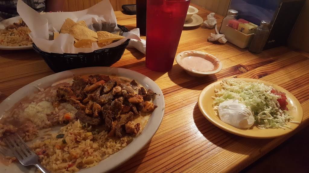 Los Guerreros | restaurant | 1103 N Main St, LaFayette, GA 30728, USA | 7069968134 OR +1 706-996-8134