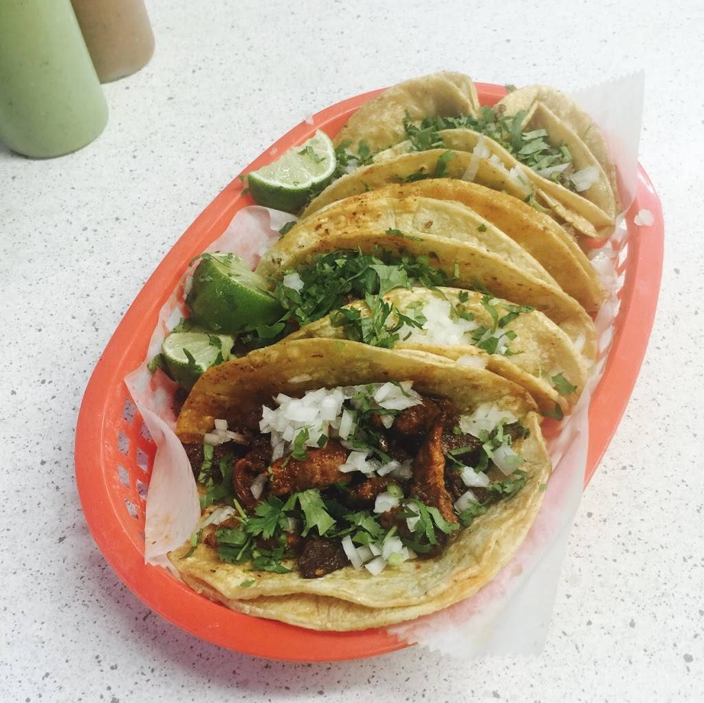 La Rosita | restaurant | 8730 Westport Rd, Louisville, KY 40242, USA | 5026184588 OR +1 502-618-4588