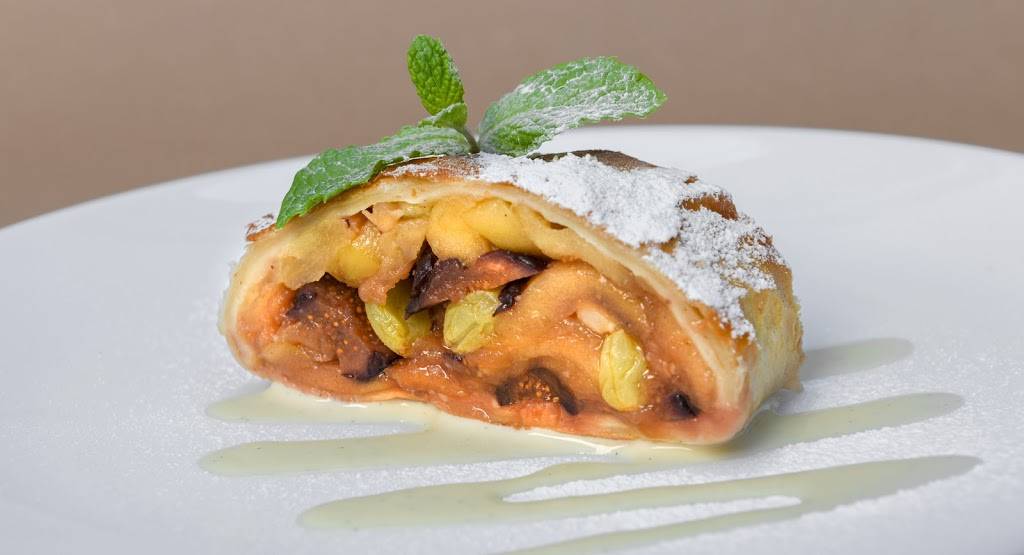 Basil Seasonal Dining | restaurant | San Carlos Between Ocean &, 7th Ave, Carmel-By-The-Sea, CA 93921, USA | 8316268226 OR +1 831-626-8226