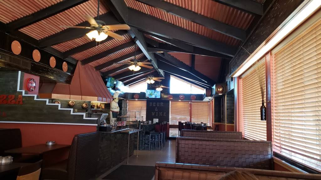 Silver Springs Pizza | restaurant | 5545 E Silver Springs Blvd, Silver Springs, FL 34488, USA | 3523045160 OR +1 352-304-5160