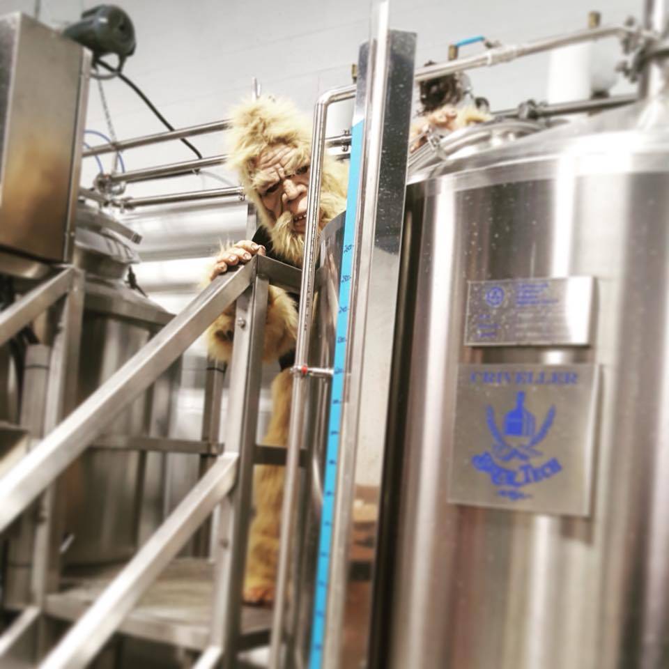 Riverhead Brewing Company | restaurant | 631 Fortune Crescent, Kingston, ON K7P 0L5, Canada | 6133842337 OR +1 613-384-2337