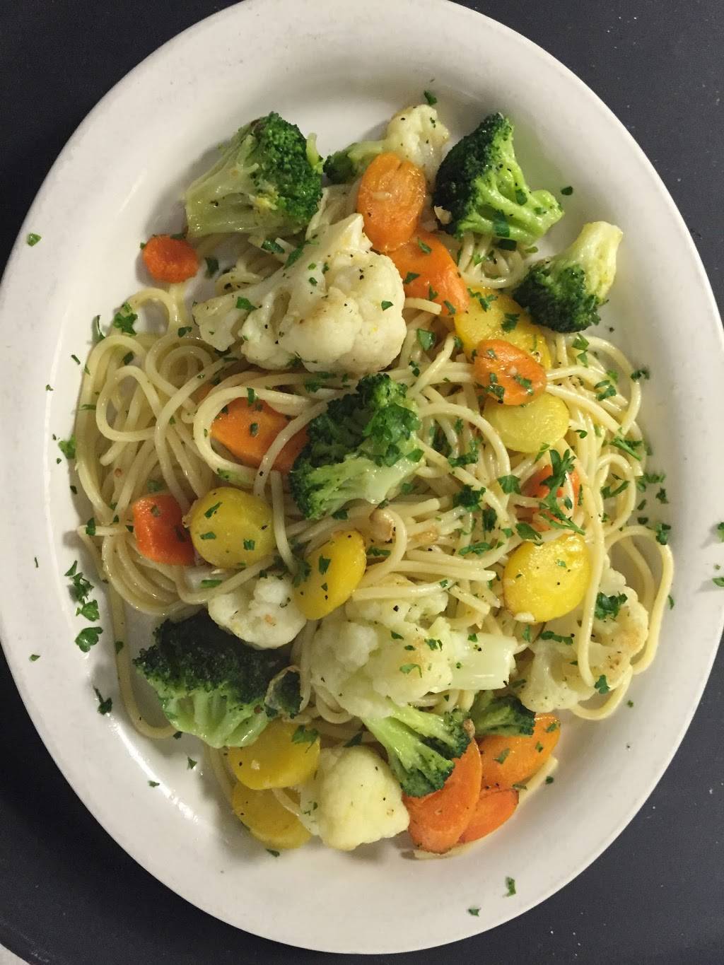 Il Castello Italian Restaurant & Pizza | restaurant | 47 Market St, Zion Crossroads, VA 22942, USA | 5408323781 OR +1 540-832-3781