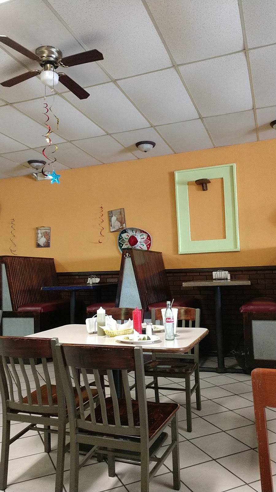 Taco Rico | restaurant | 18 S Myrtle Ave, Willard, OH 44890, USA | 4199332333 OR +1 419-933-2333