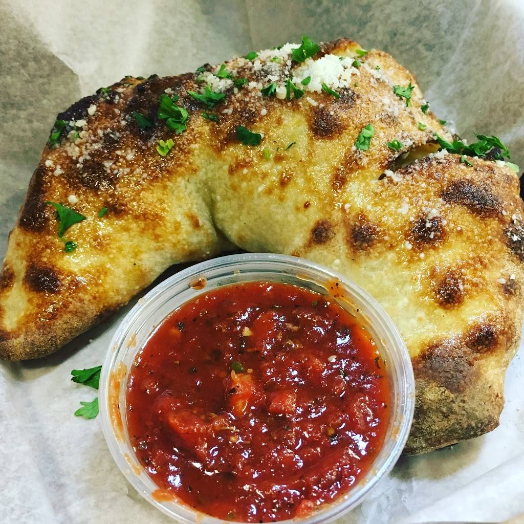 Puccinis Smiling Teeth Pizza & Pasta | meal delivery | 3801 Dylan Pl, Lexington, KY 40514, USA | 8592231588 OR +1 859-223-1588