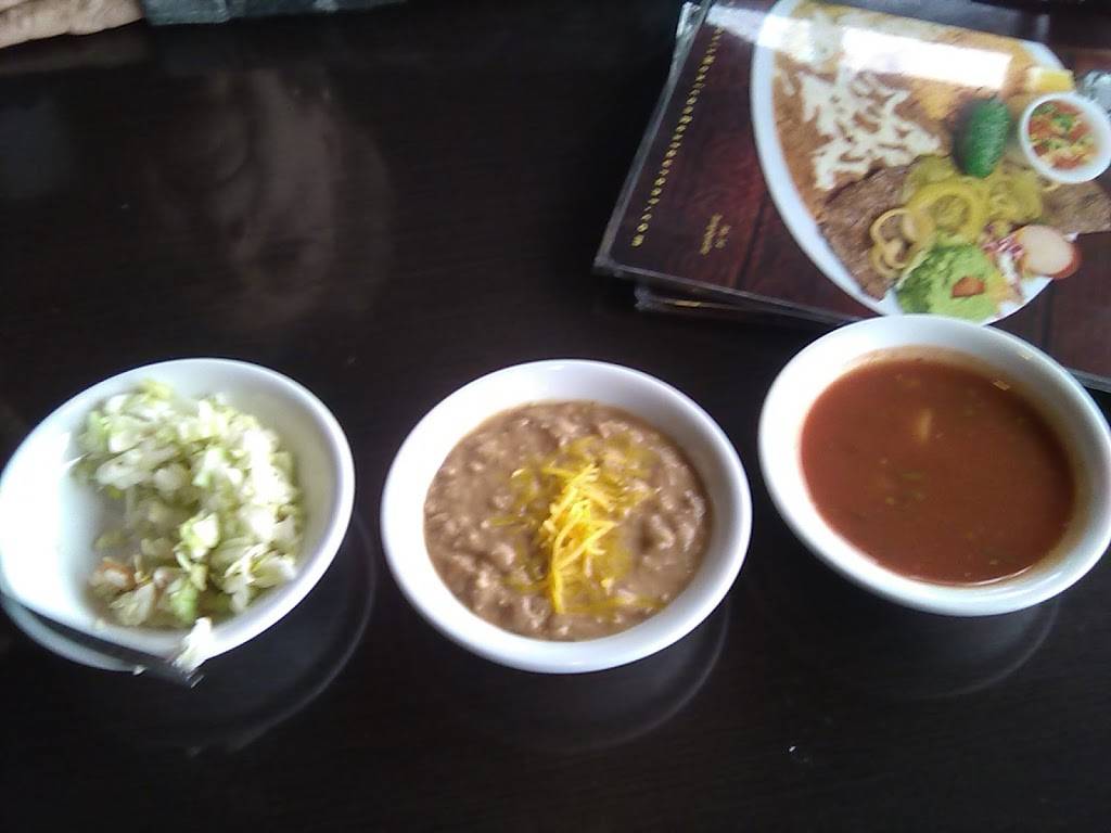 Javis Mexican Restaurant | restaurant | 118 E Monte Vista Ave, Turlock, CA 95382, USA | 2096349463 OR +1 209-634-9463