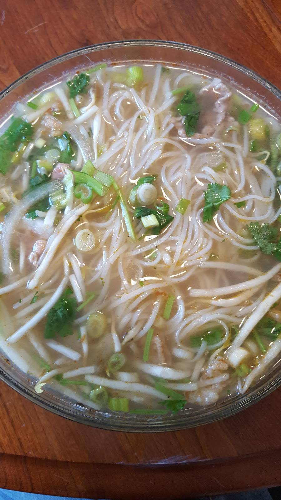 Donuts & Noodle Vietnamese Asian Cuisine | restaurant | 7607 N Union Blvd, Colorado Springs, CO 80920, USA | 7195209299 OR +1 719-520-9299