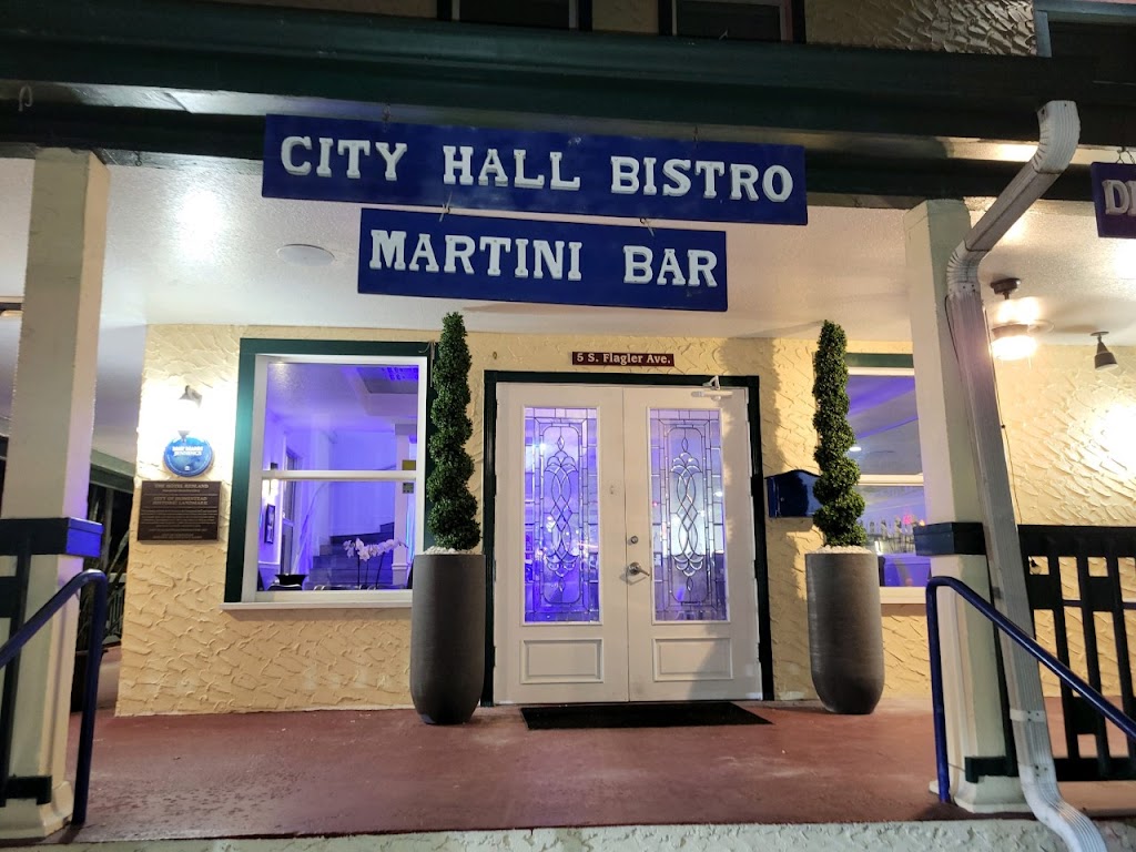 City Hall Bistro & Martini Bar | restaurant | 5 S Flagler Ave, Homestead, FL 33030, USA | 7862436228 OR +1 786-243-6228