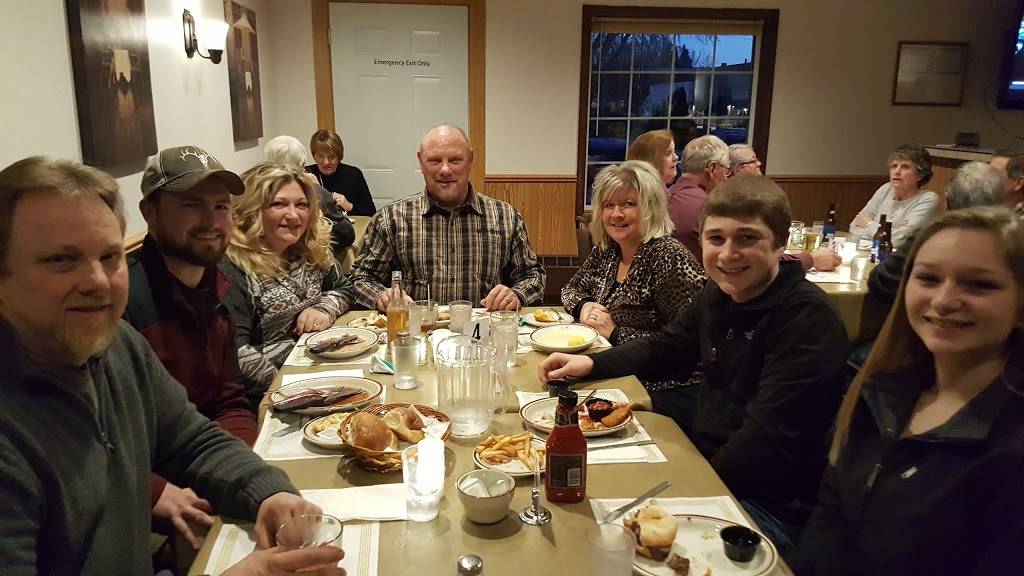 Billys on Main | restaurant | 742 Main St, Luxemburg, WI 54217, USA | 9208452505 OR +1 920-845-2505