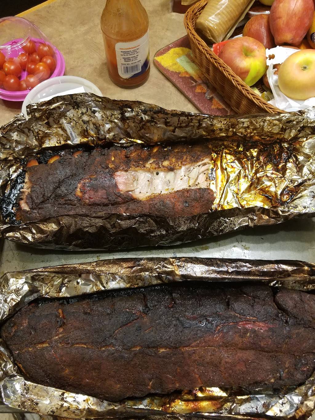 The Pier Seafood and Steaks | restaurant | 28491 MS-35, Sardis, MS 38666, USA | 6625630940 OR +1 662-563-0940