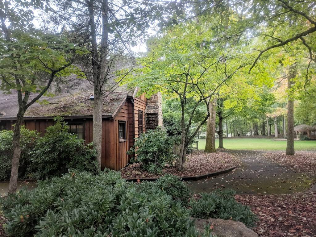 Restaurant At Hungry Mother | restaurant | 380 Hemlock Haven Ln, Marion, VA 24354, USA | 2767817400 OR +1 276-781-7400