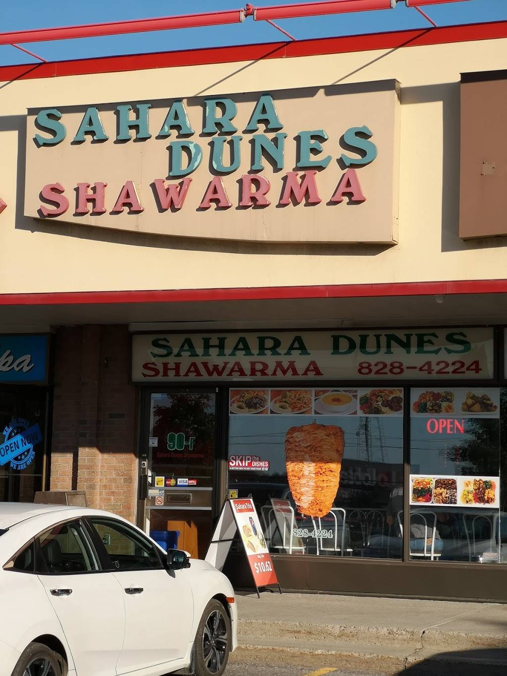 Sahara Dunes Shawarma | restaurant | 2090 Robertson Rd, Nepean, ON K2H 8V5, Canada | 6138284224 OR +1 613-828-4224