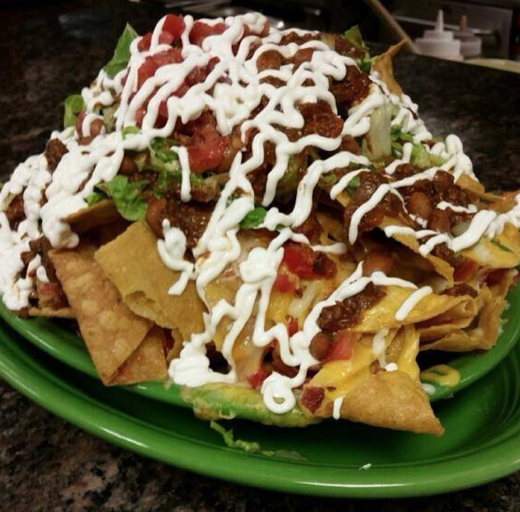 Guac-N-Roll | restaurant | 9 Ocean Ave, York, ME 03909, USA | 2073614822 OR +1 207-361-4822