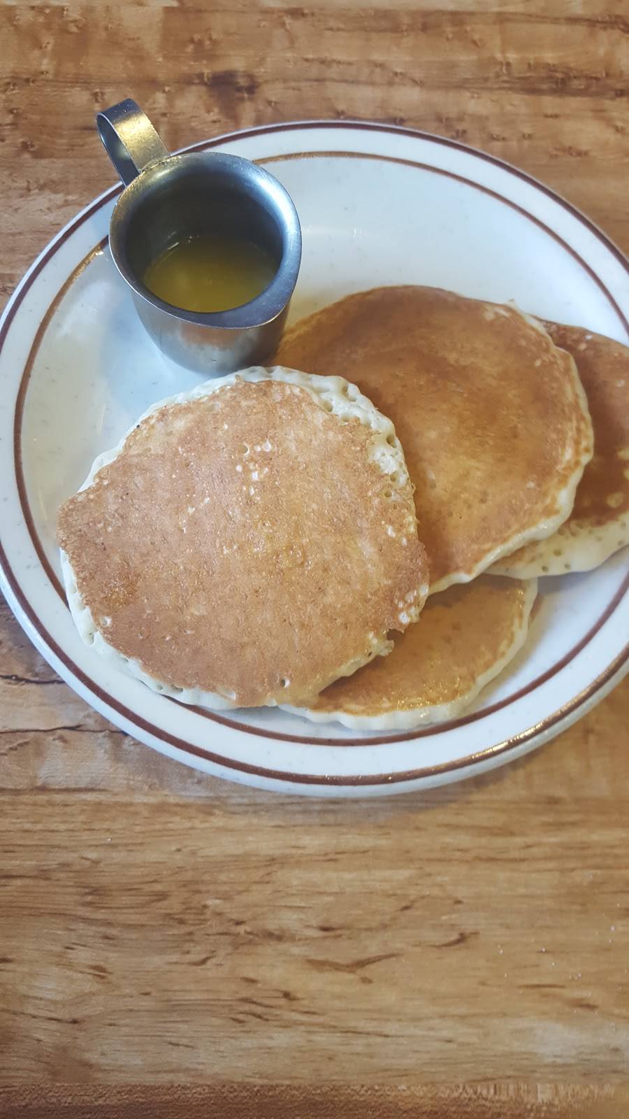 Taylor Town Coney Island | restaurant | 20063 Ecorse Rd, Taylor, MI 48180, USA | 3133811335 OR +1 313-381-1335