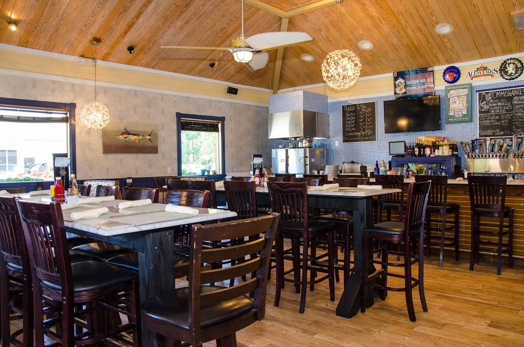 Fat Tuna Grill & Oyster House | restaurant | 1433 Richmond Rd, Williamsburg, VA 23185, USA | 7579032811 OR +1 757-903-2811