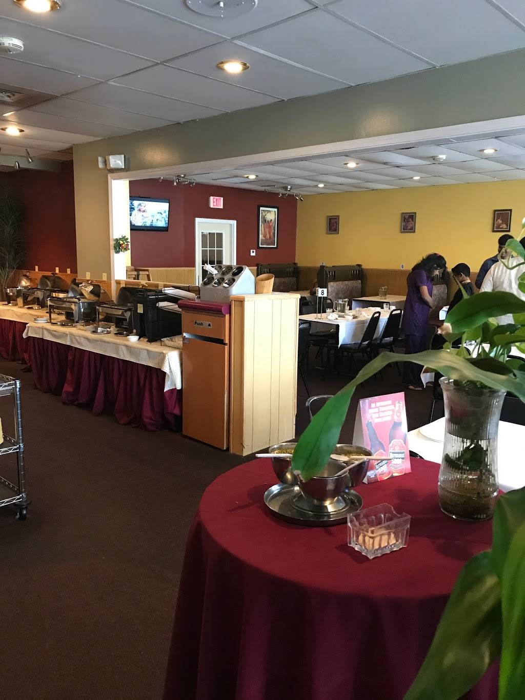 Priya Indian Restaurant | restaurant | 939 W Wise Rd, Schaumburg, IL 60193, USA | 8473012491 OR +1 847-301-2491