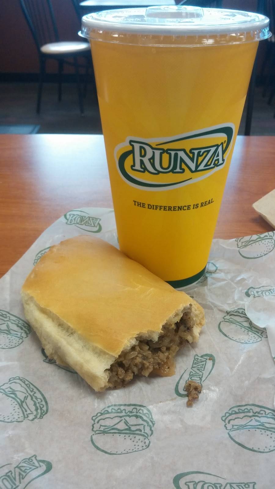 Runza Restaurant | restaurant | 329 W David Dr, York, NE 68467, USA | 4023620074 OR +1 402-362-0074