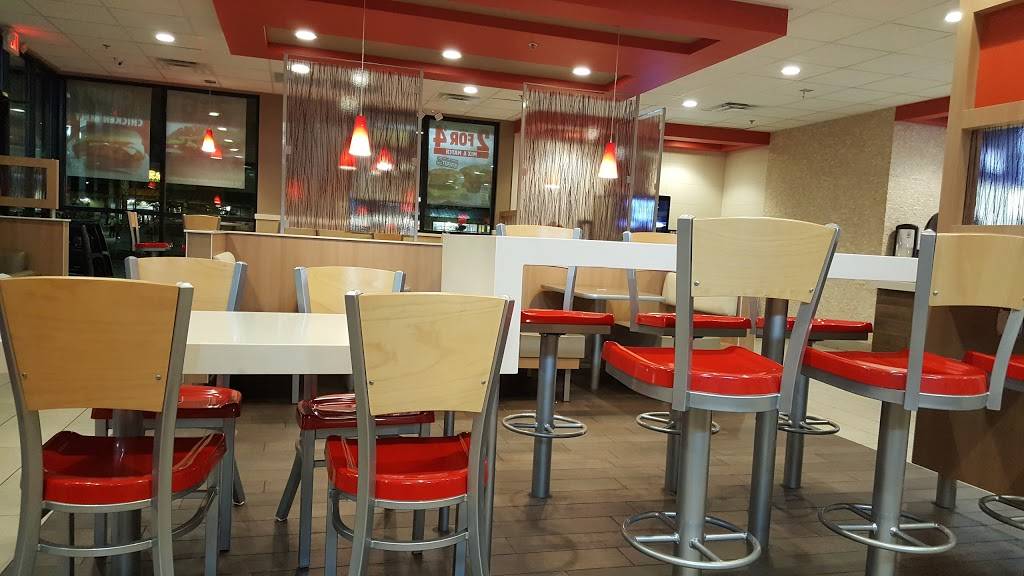 Burger King | restaurant | 10726 E Guadalupe Rd, Mesa, AZ 85209, USA | 4802755055 OR +1 480-275-5055