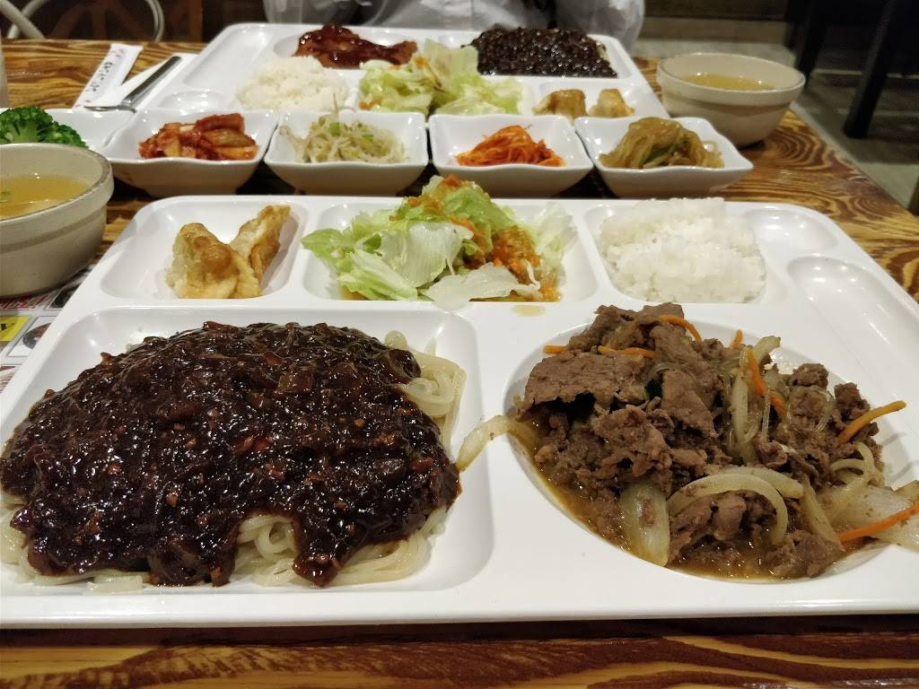 Sharon Garden | restaurant | 3601 Victoria Park Ave, Scarborough, ON M1W 3Y3, Canada | 4168858886 OR +1 416-885-8886