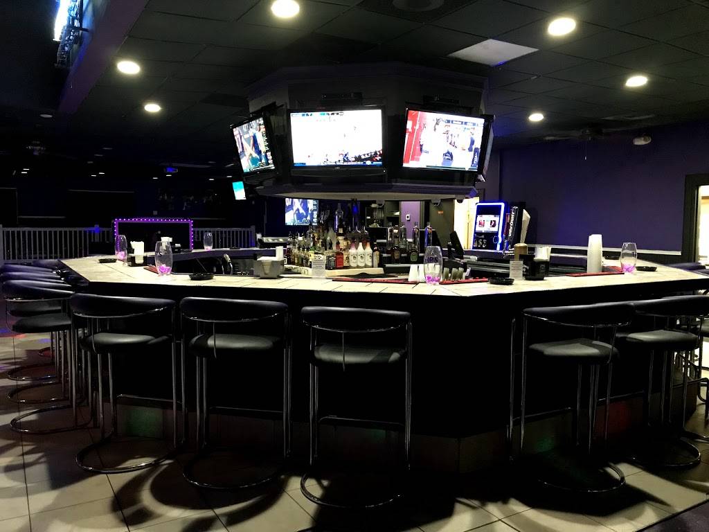 Empire Bar and Grill | restaurant | 2551 US-17, Little River, SC 29566, USA | 8432730748 OR +1 843-273-0748