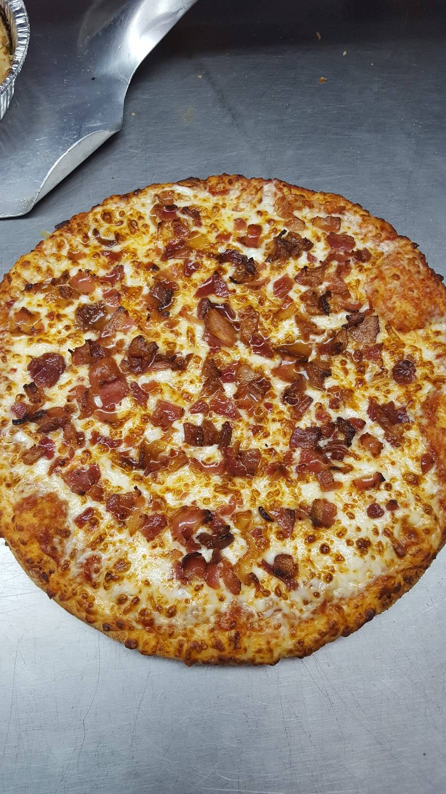 Dominos Pizza | meal delivery | 4608 W Fullerton Ave, Chicago, IL 60639, USA | 7737729000 OR +1 773-772-9000